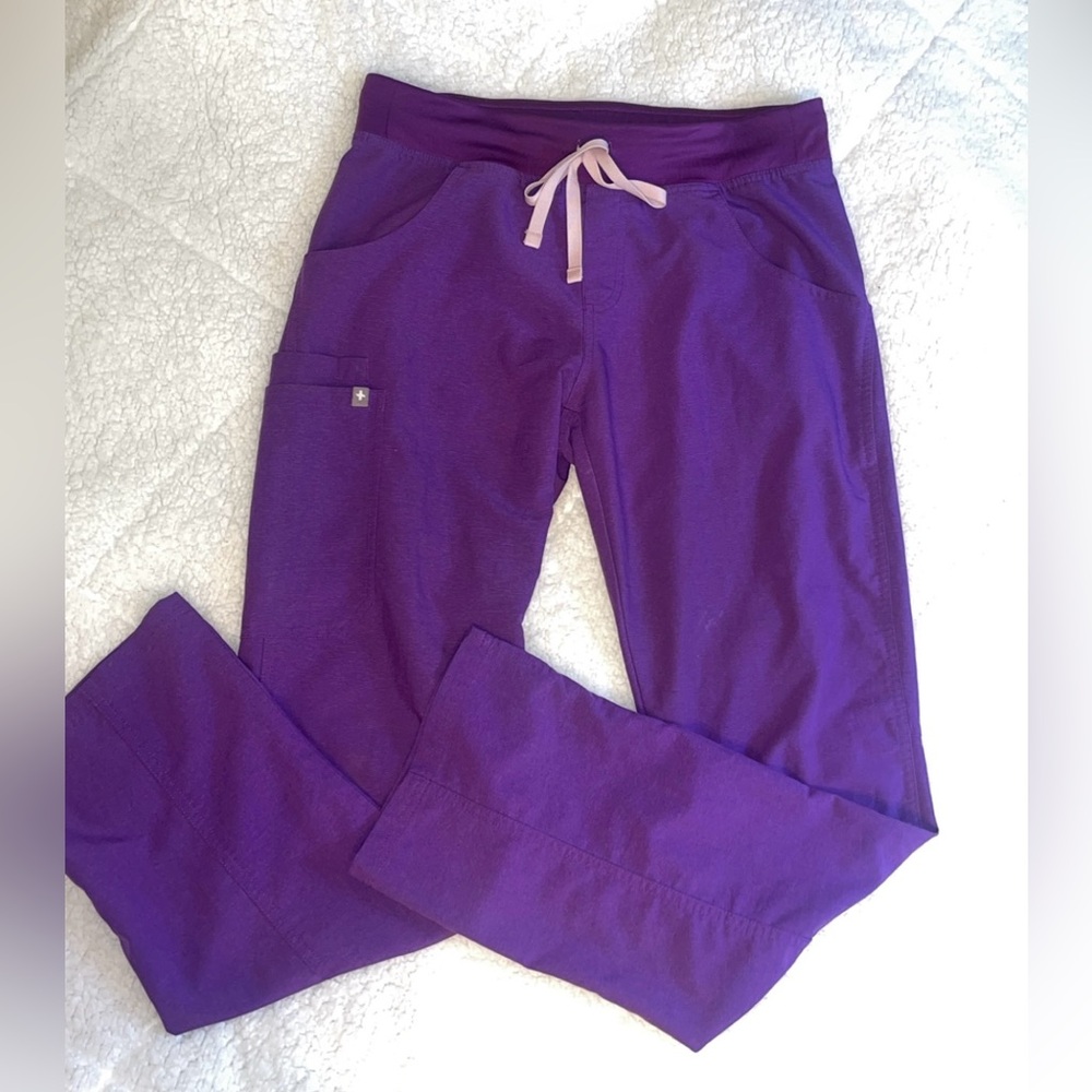 Figs small purple scrub pants. Perfect/ brand new condition!